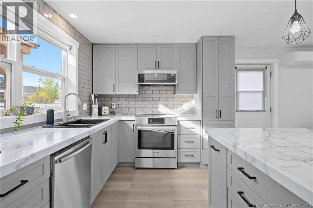 122 Dolbeau Street - 11