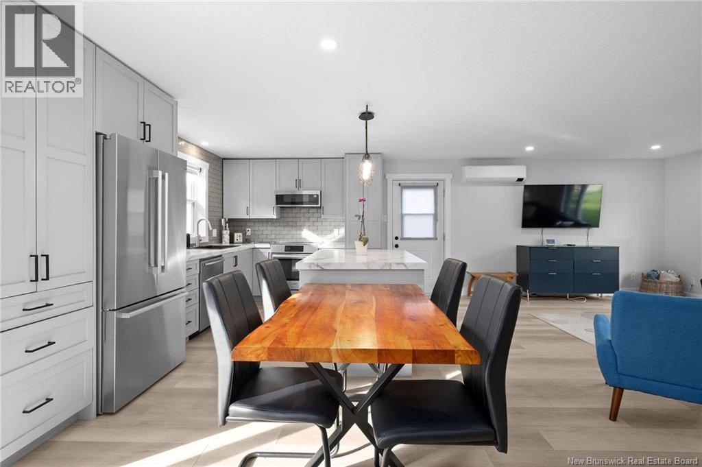 122 Dolbeau Street - 8