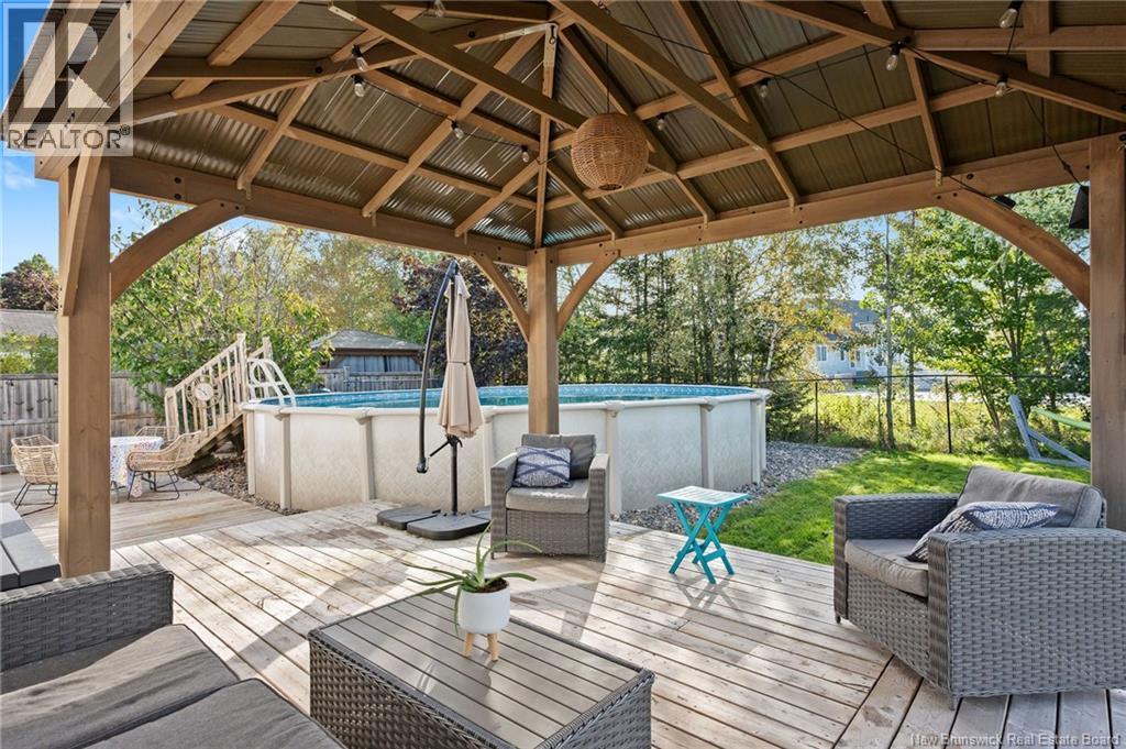 122 Dolbeau Street - 41