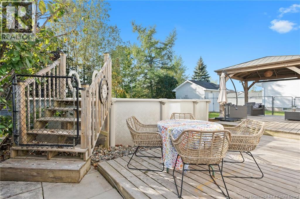 122 Dolbeau Street - 43