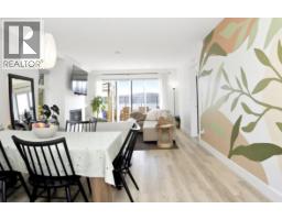 102 524 S Fletcher Road, Gibsons, BC V0N1V0 Photo 12