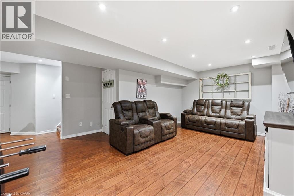 51 SIRENTE Drive - Image 29
