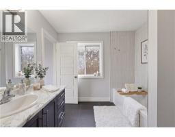 1272 Sandbar Street, London, ON N6G0Y3 Photo 15