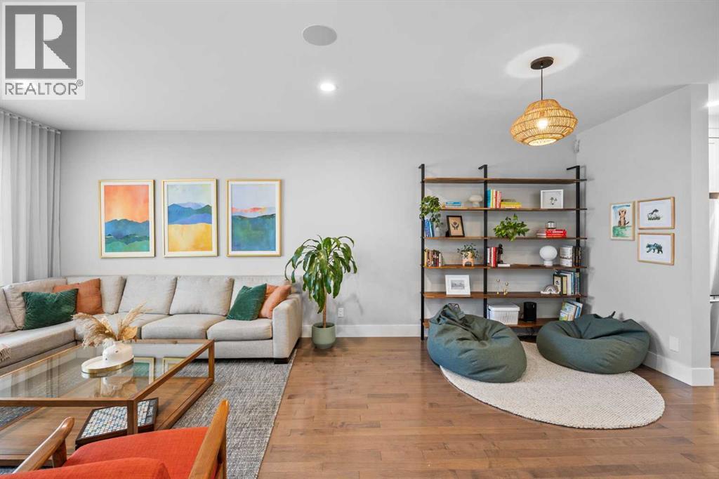 2808 26 Street SW - photo 5