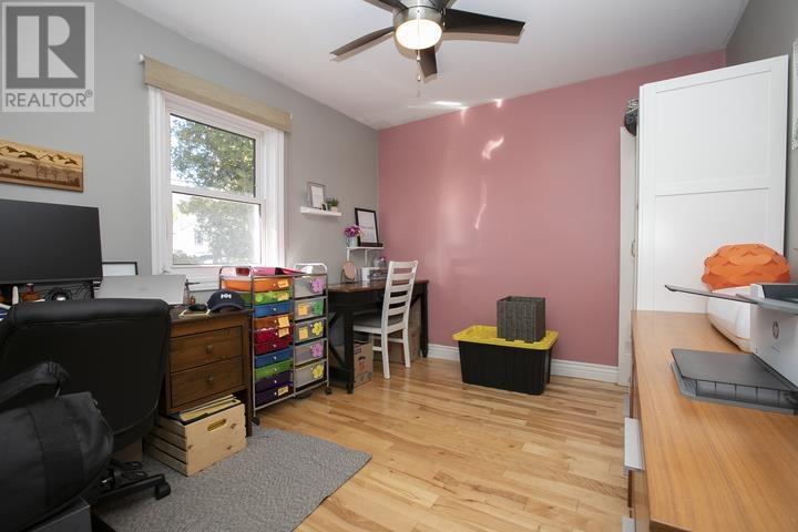 552 Lake ST - Image 40