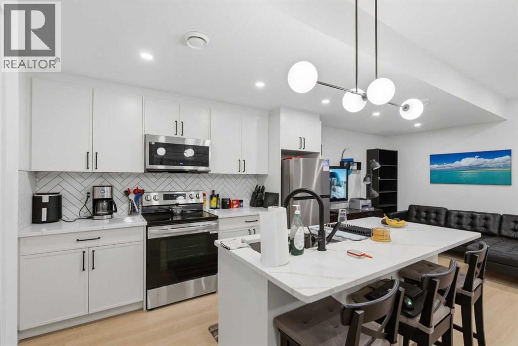 2019 21 Avenue NW - 35