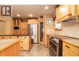 151 Riverdale Terrace W - photo 11