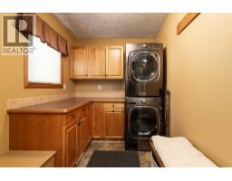 151 Riverdale Terrace W - photo 17