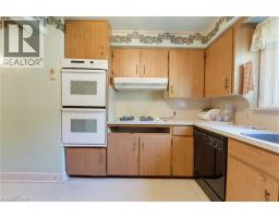 4pc Bathroom - 940 Harvey Place, Halton, ON L7T3G1 Photo 10