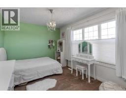 128 Sunset Park, Cochrane, AB T4C0N5 Photo 24