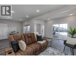 128 Sunset Park, Cochrane, AB T4C0N5 Photo 27