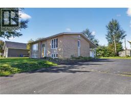 224 Francine, Beresford, NB E8K1N8 Photo 40