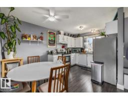 1040 Lakewood Rd N Nw Nw, Edmonton, AB T6K3T7 Photo 10