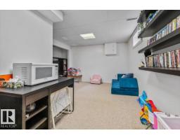 1040 Lakewood Rd N Nw Nw, Edmonton, AB T6K3T7 Photo 24