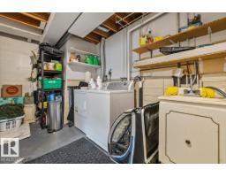 1040 Lakewood Rd N Nw Nw, Edmonton, AB T6K3T7 Photo 25