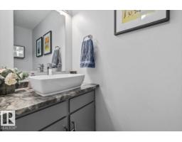 1040 Lakewood Rd N Nw Nw, Edmonton, AB T6K3T7 Photo 27