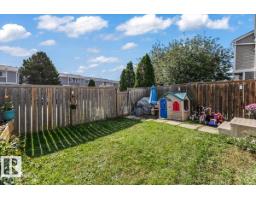 1040 Lakewood Rd N Nw Nw, Edmonton, AB T6K3T7 Photo 32
