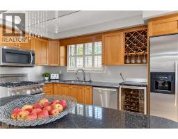 218 Forestwood Drive, Kitchener, ON N2N1B9 Photo 16