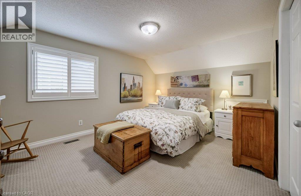549 CLAIR CREEK Boulevard - Image 23