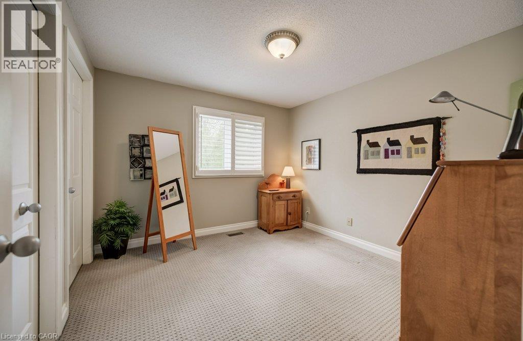 549 CLAIR CREEK Boulevard - Image 28