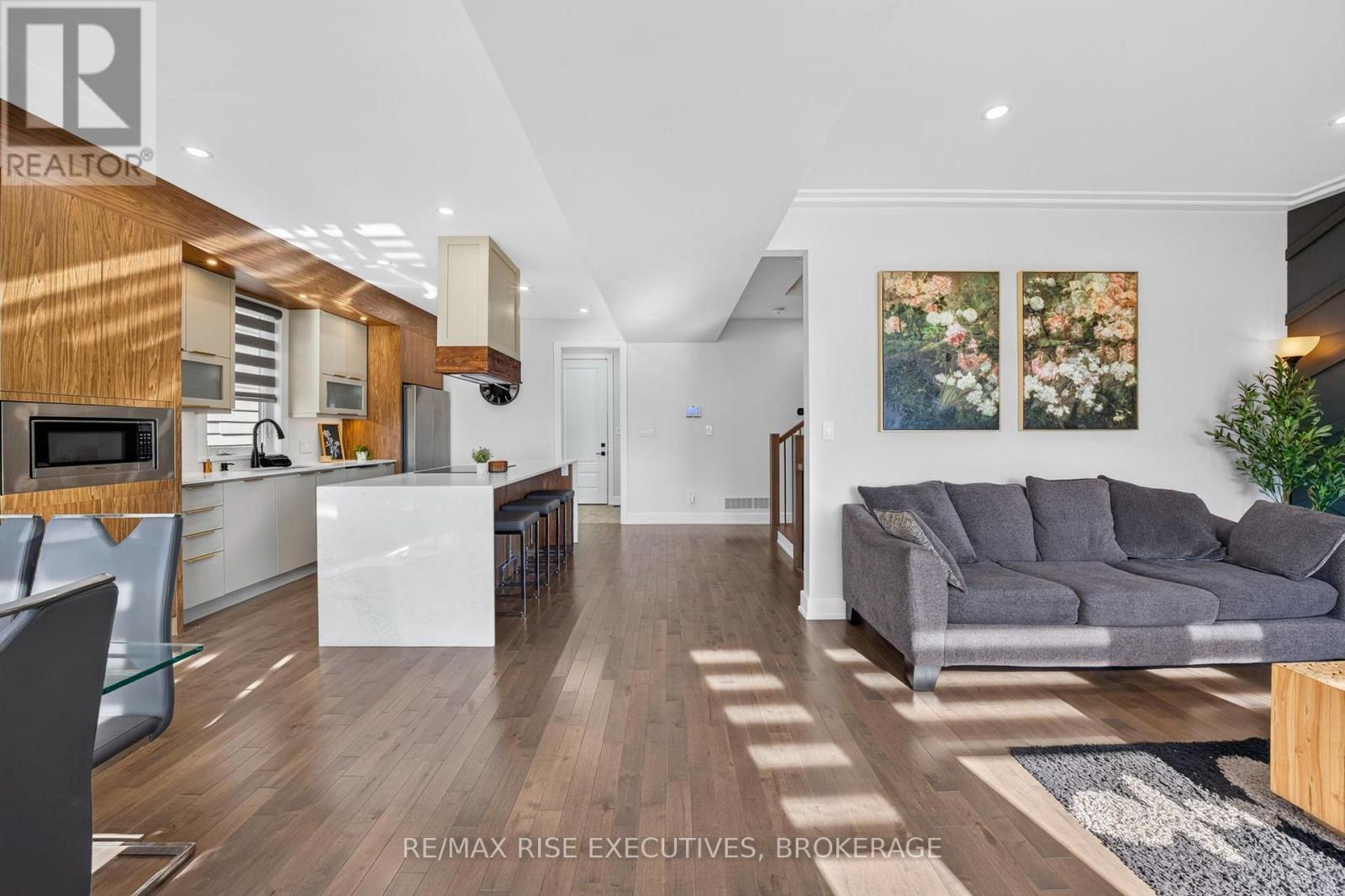 14 PARK CRESCENT - 13