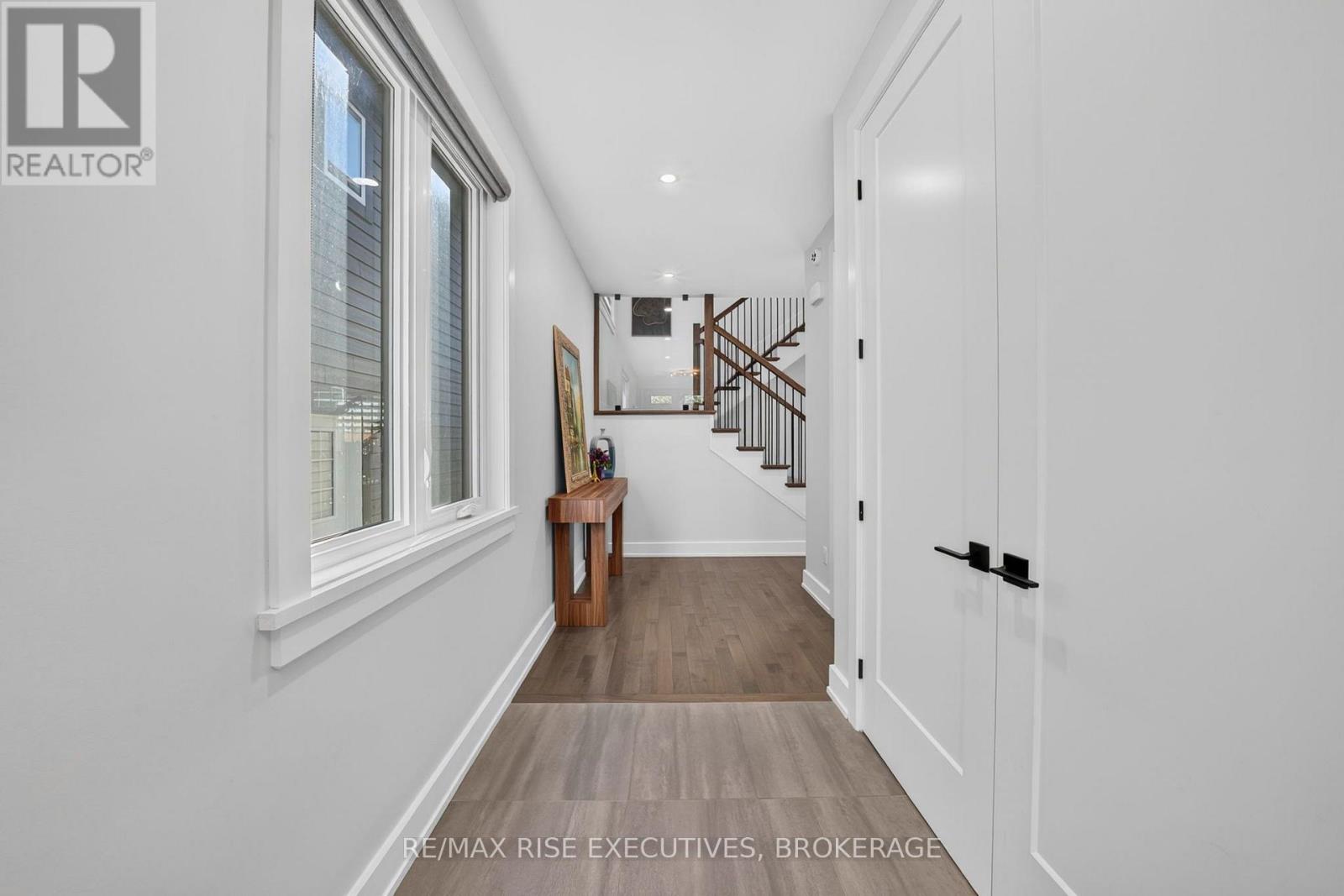 14 PARK CRESCENT - 5