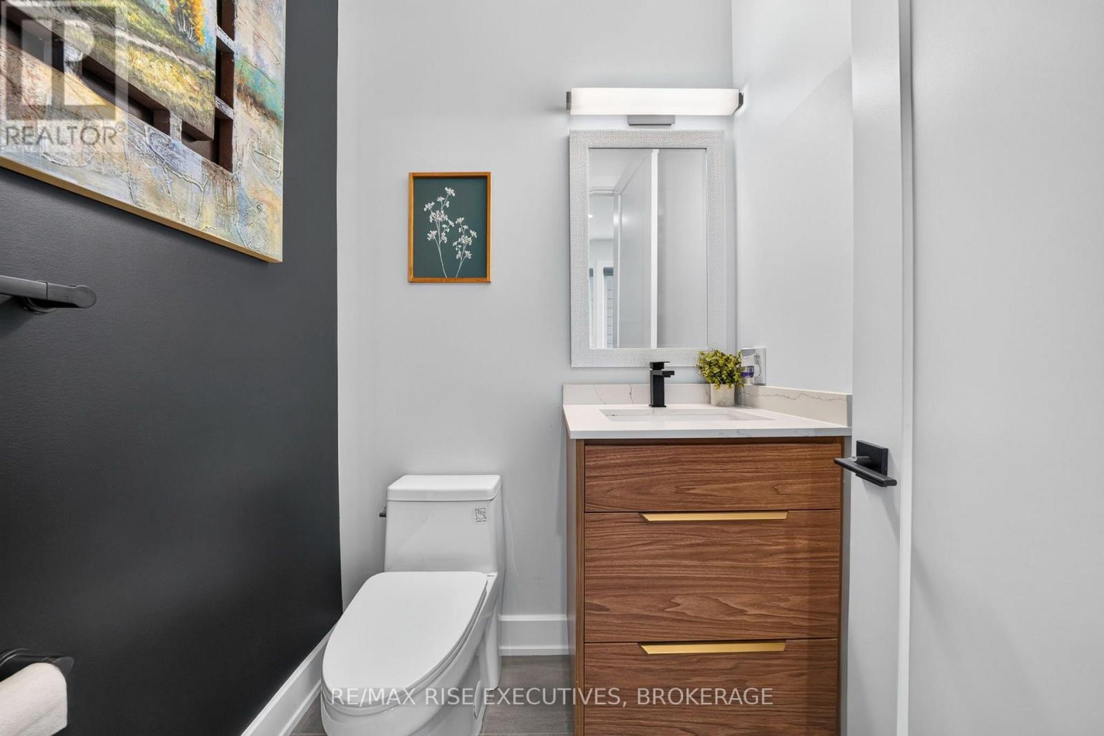 14 PARK CRESCENT - 6