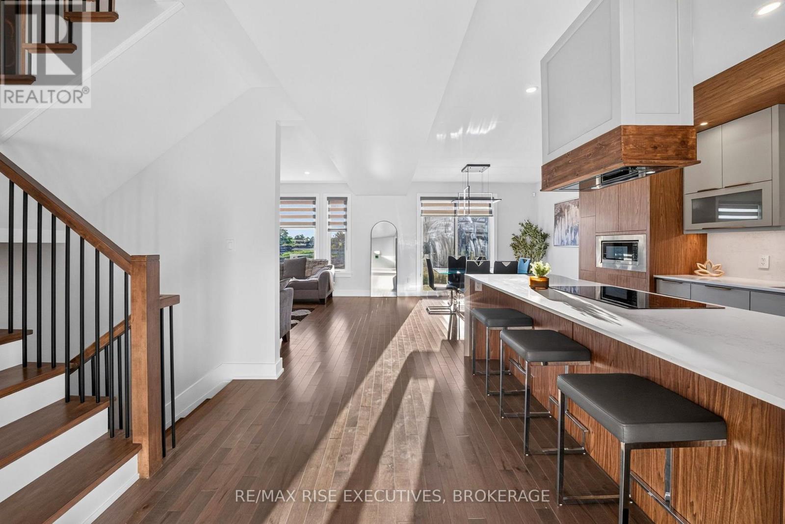 14 PARK CRESCENT - 7