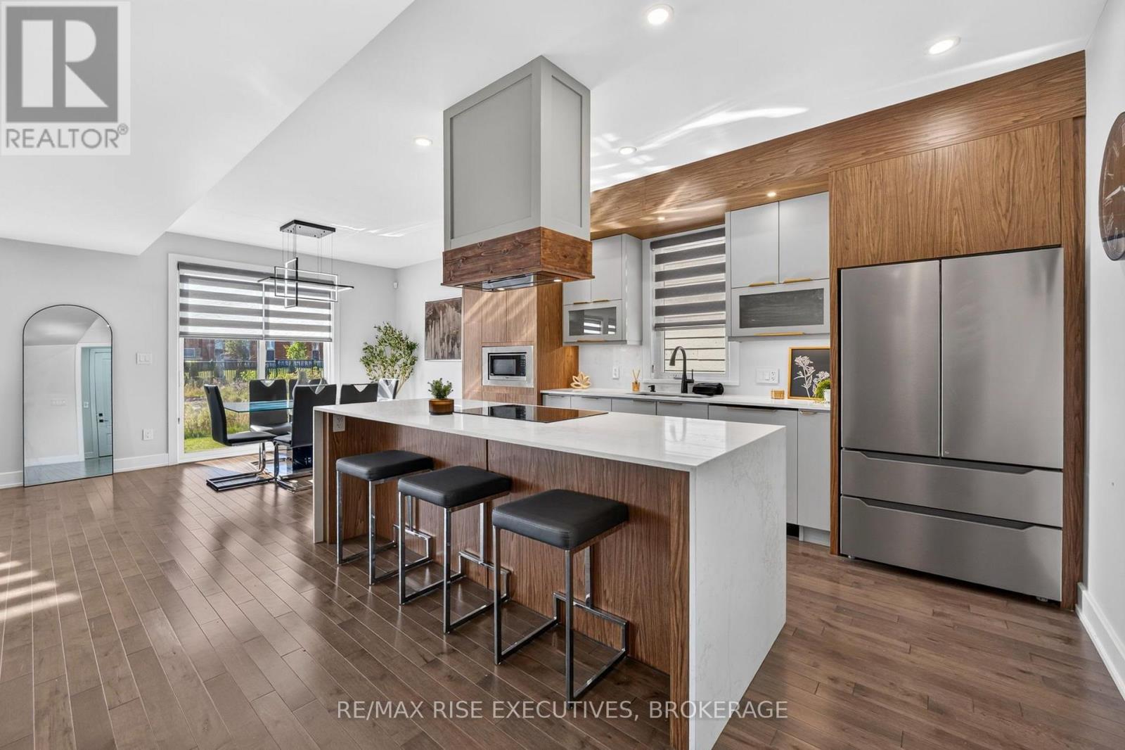 14 PARK CRESCENT - 8