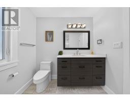 14 Park Crescent, Loyalist, ON K7N0C2 Photo 30