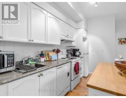 235 - 231 Fort York Boulevard, Toronto, ON M5V1B2 Photo 6
