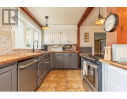 Foyer - 4845 Highway 340, Carleton, NS B5A5P9 Photo 12