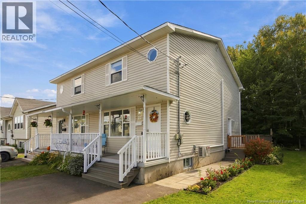27 Glenview Court, Riverview, New Brunswick, E1B1X7, Riverview, New Brunswick — photo 3 of 5
