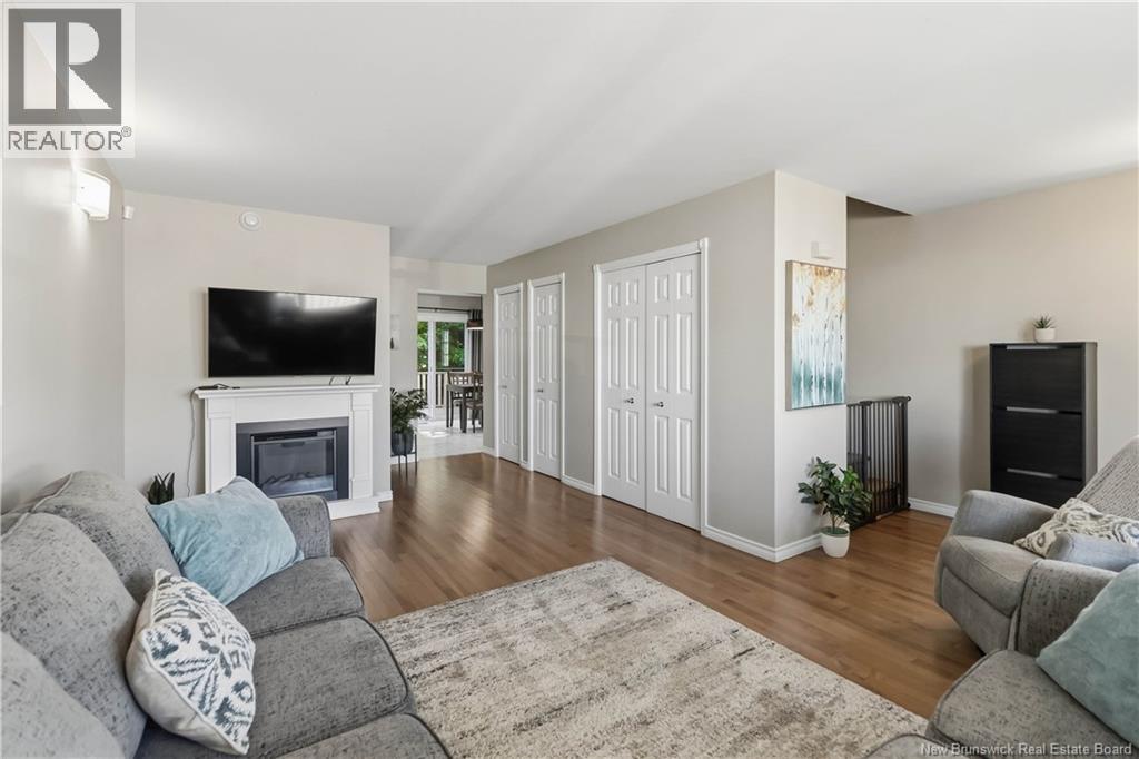 27 Glenview Court - 8