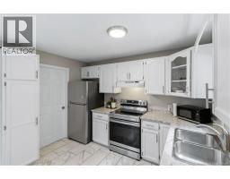 27 Glenview Court, Riverview, NB E1B1X7 Photo 17