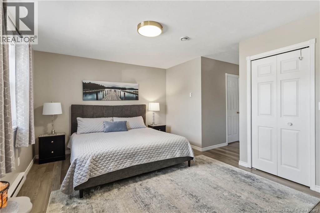 27 Glenview Court - 30