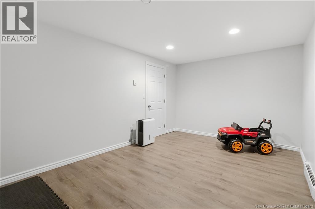 27 Glenview Court - 38