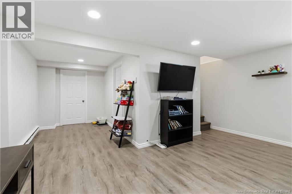 27 Glenview Court - Image 32
