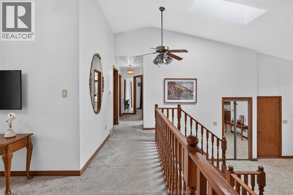 1946 LEPAIN CRESCENT - 15