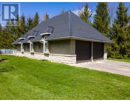 4544 Lakeshore Road, Plympton Wyoming, ON N0N1J6 Photo 46