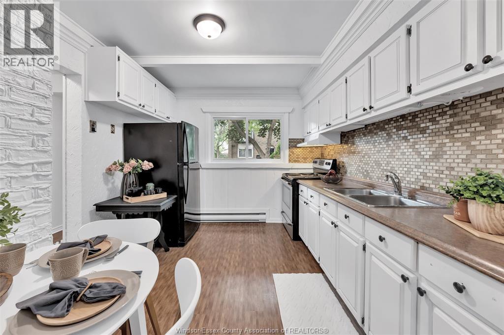 1716 EAST GATE ESTATES - 10