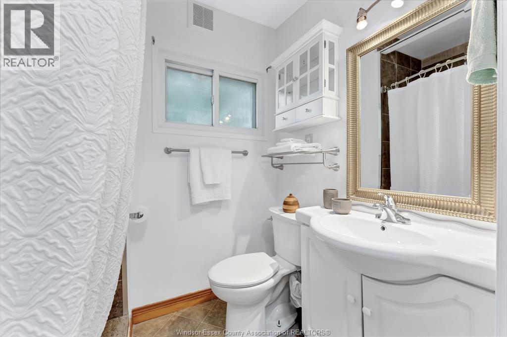 1716 EAST GATE ESTATES - 17