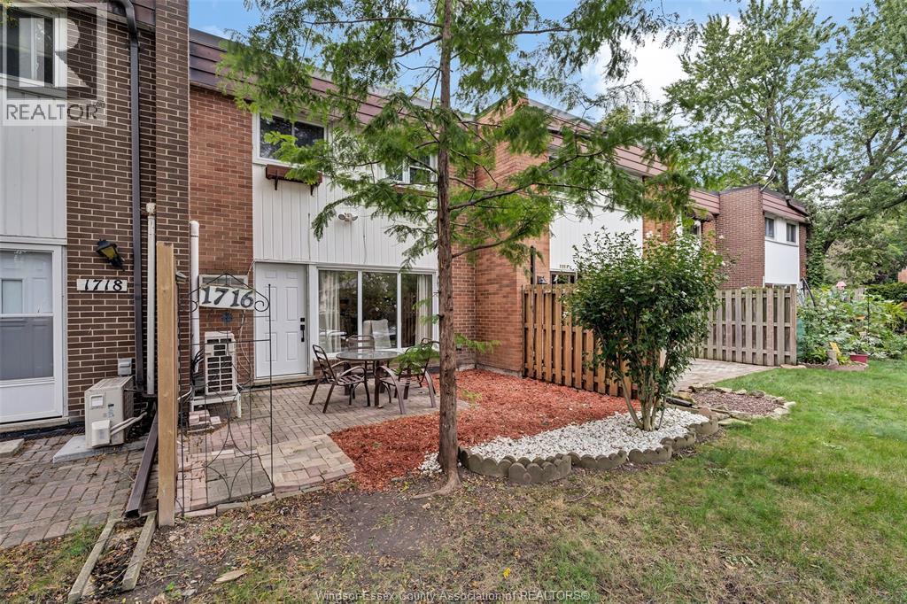1716 EAST GATE ESTATES - Image 21