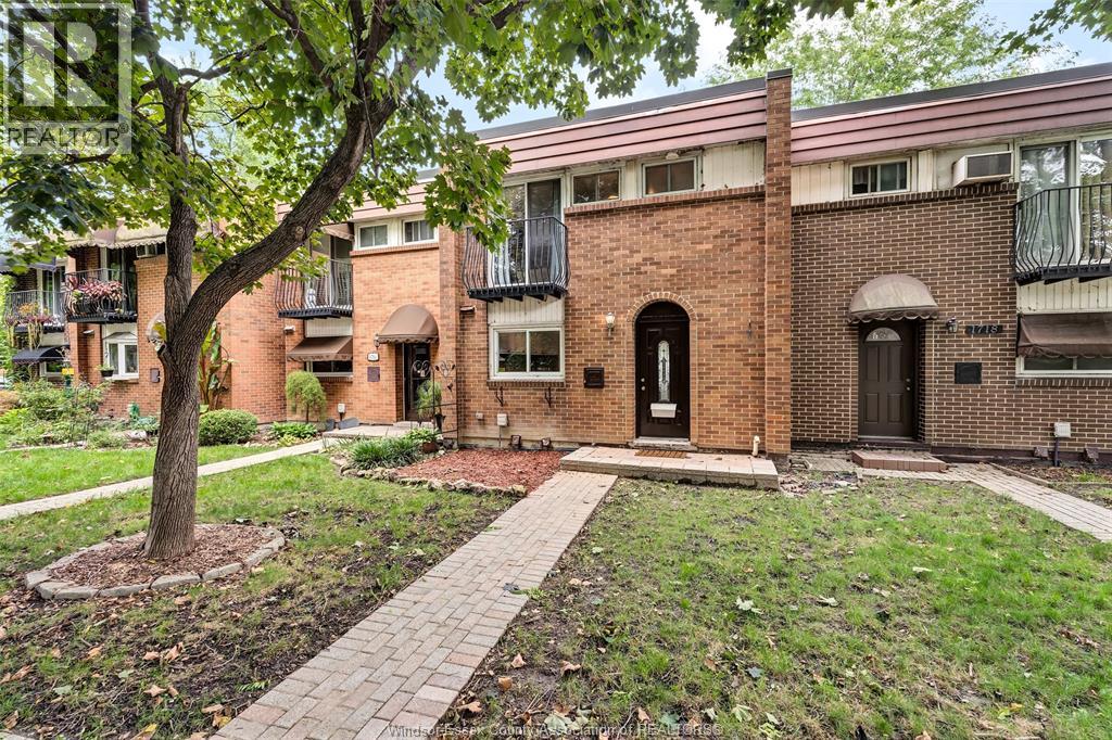 Property for sale at 1716 EASTGATE ESTATES