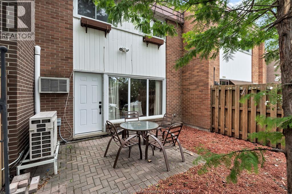 1716 EAST GATE ESTATES - 20