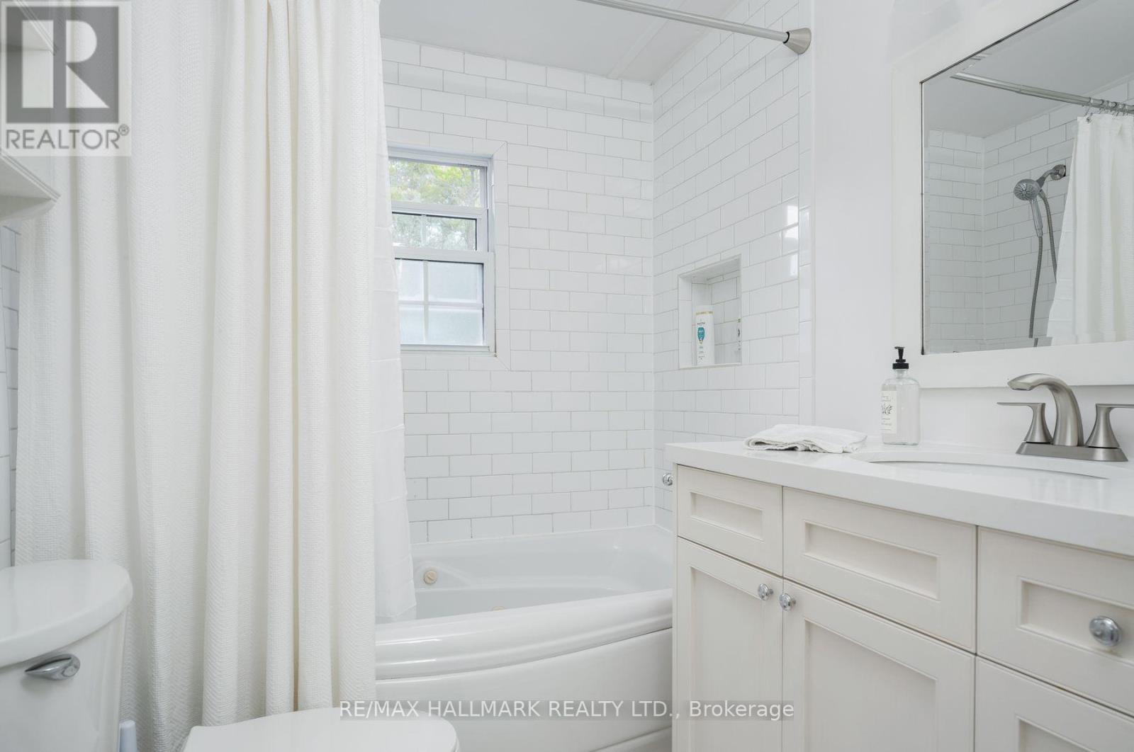31 CASSELS AVENUE - Image 27