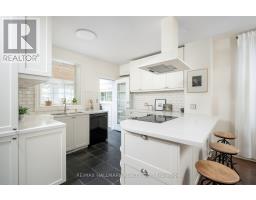 31 Cassels Avenue, Toronto, ON M4E1X9 Photo 17