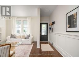 Bedroom 2 - 31 Cassels Avenue, Toronto, ON M4E1X9 Photo 6