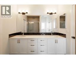 5pc Bathroom - 125 Monarch Bend, Rural Rocky View County, AB T3Z0K4 Photo 17