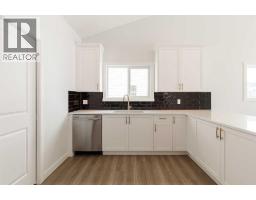 2pc Bathroom - 125 Monarch Bend, Rural Rocky View County, AB T3Z0K4 Photo 9
